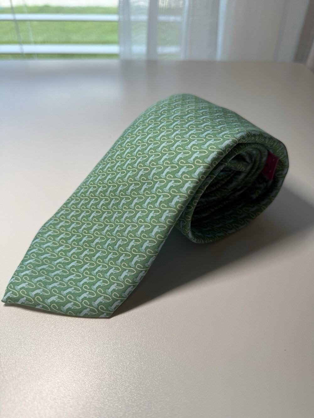Vineyard Vines Shep & Ian 100% Silk Men’s Tie Fly Fishing Print Green